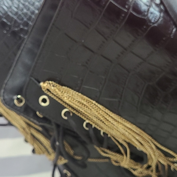 Really sexy and cute black boots with chain fr shoes dazzle sz 12. - Picture 3 of 4